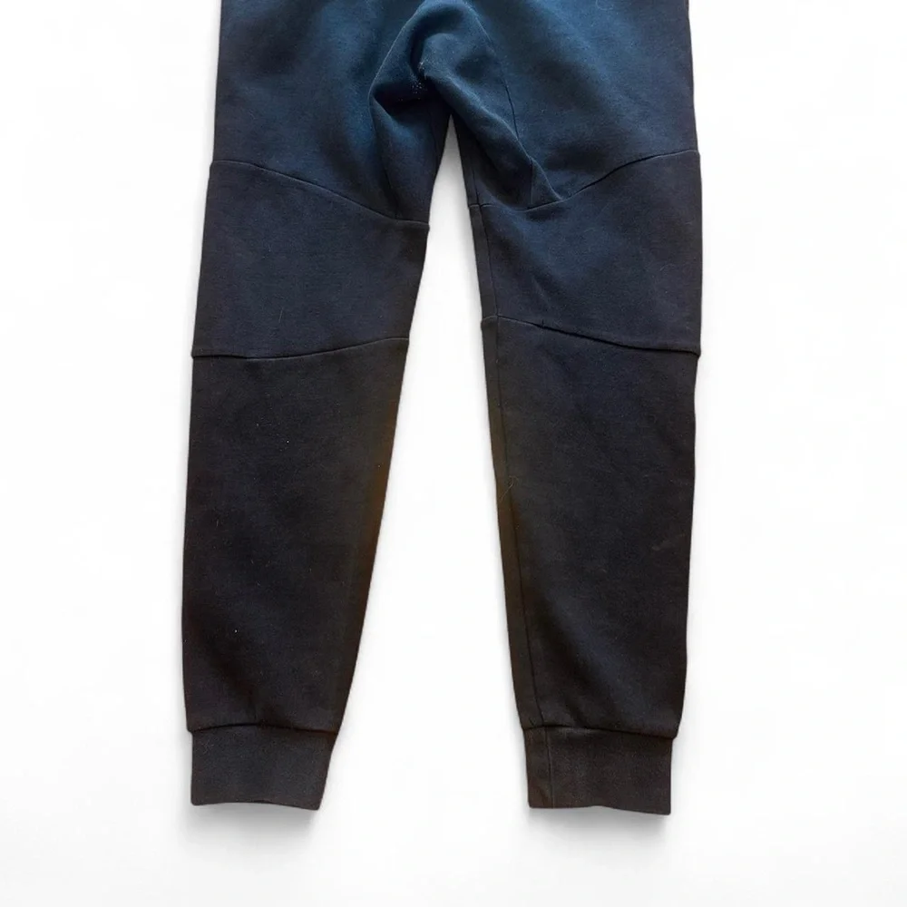 Nike Men’s Tech Fleece Black Jogger Pants‎ Size Small